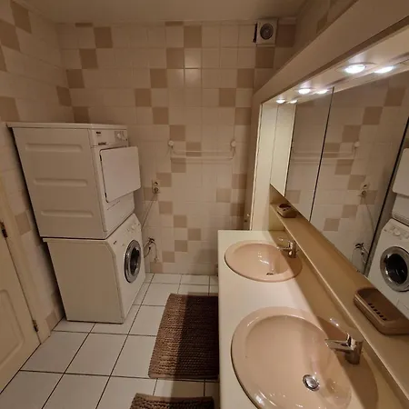 Apartment Very Large Duplex 4-bedroom Less Than 5 Minutes From The Sea! T46 *