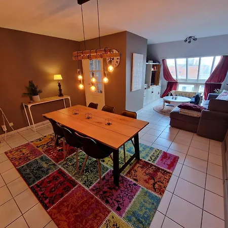 Apartment Very Large Duplex 4-bedroom Less Than 5 Minutes From The Sea! T46 Ostend